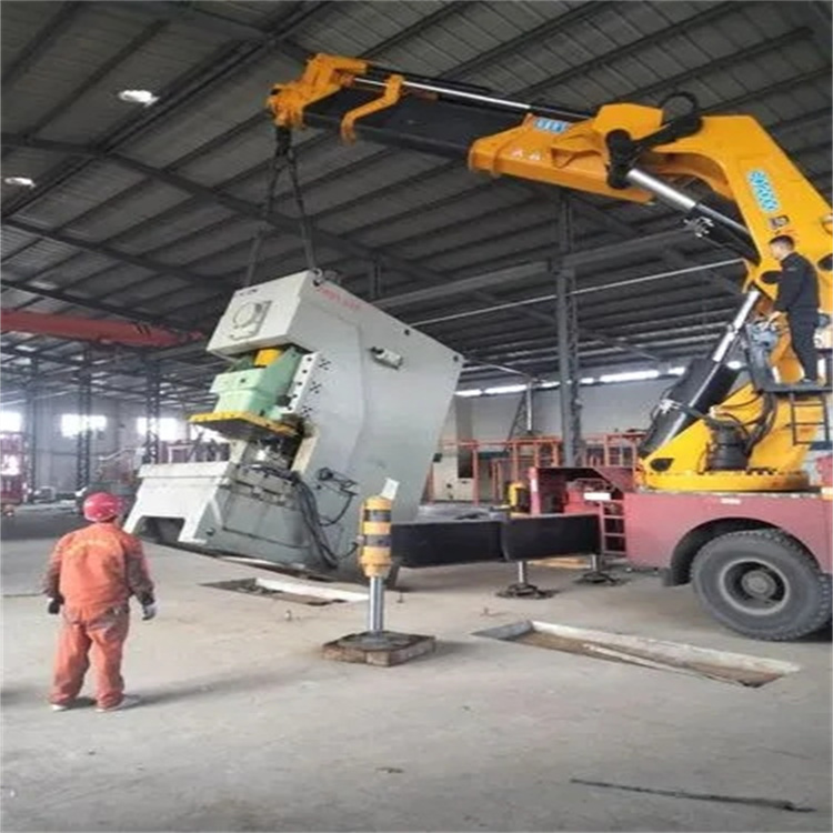 多文镇80吨折臂吊车出租附近电话